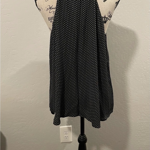 Ann Taylor Loft Sleeveless Blouse - Picture 4 of 6